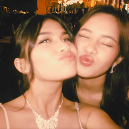 8XIST Digital Camera